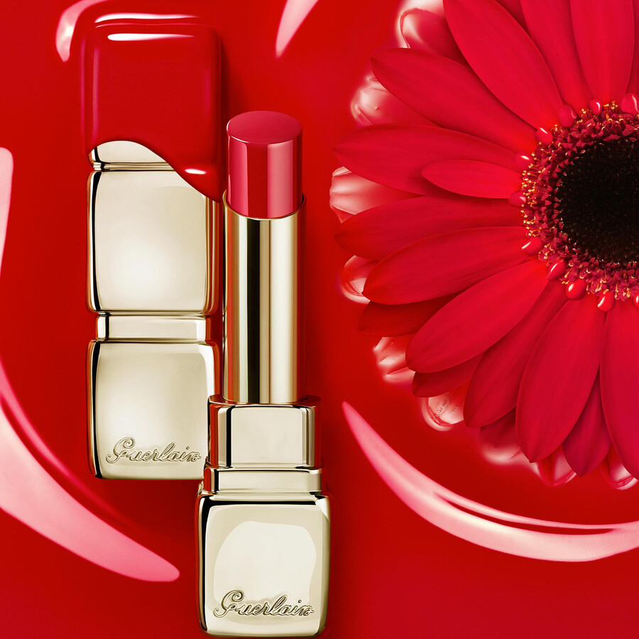 barra de labios kisskiss shine bloom ⋅ 95 de ingredientes de origen natural ⋅ guerlain